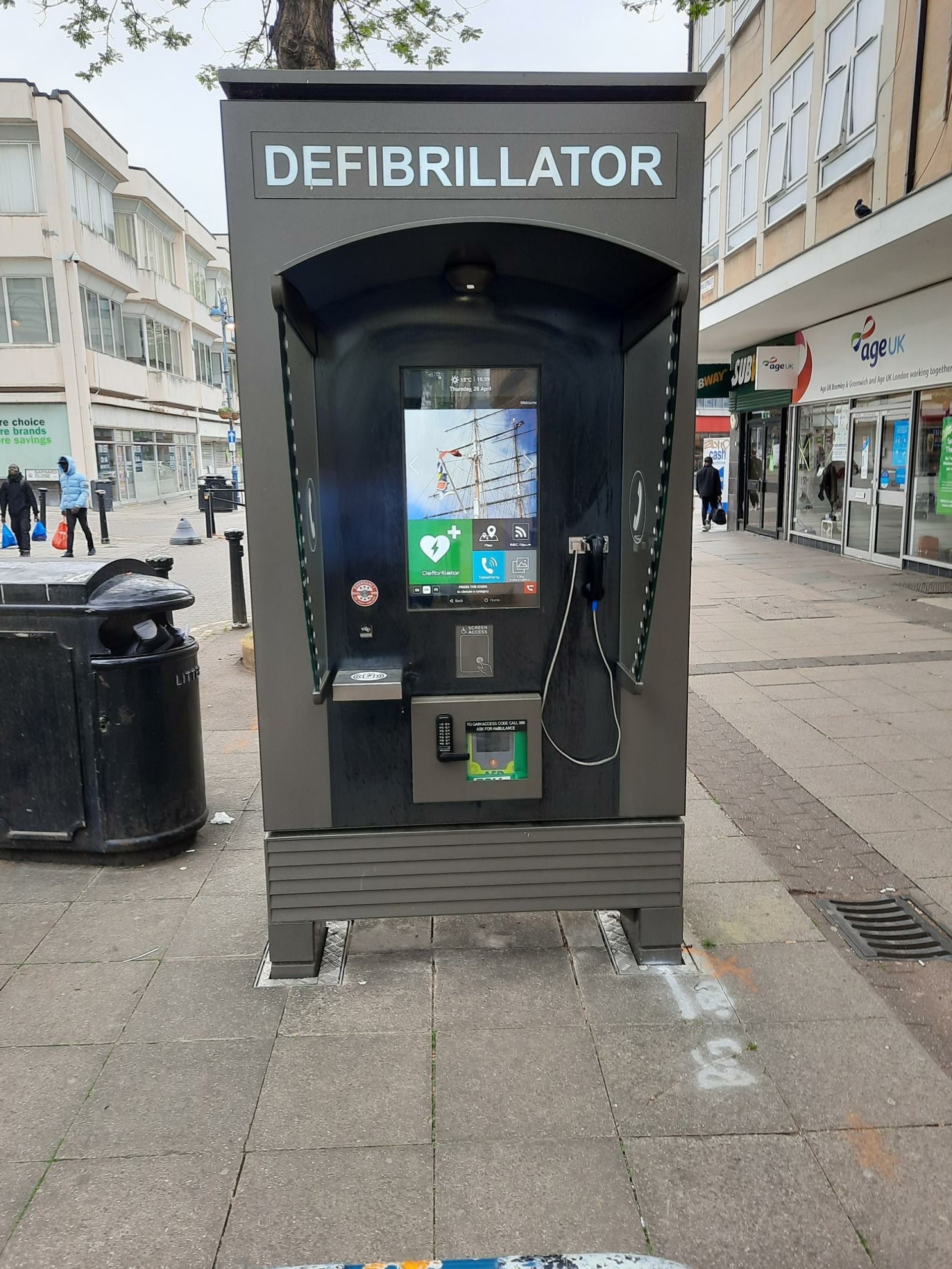 How do I know where my nearest AED is? 