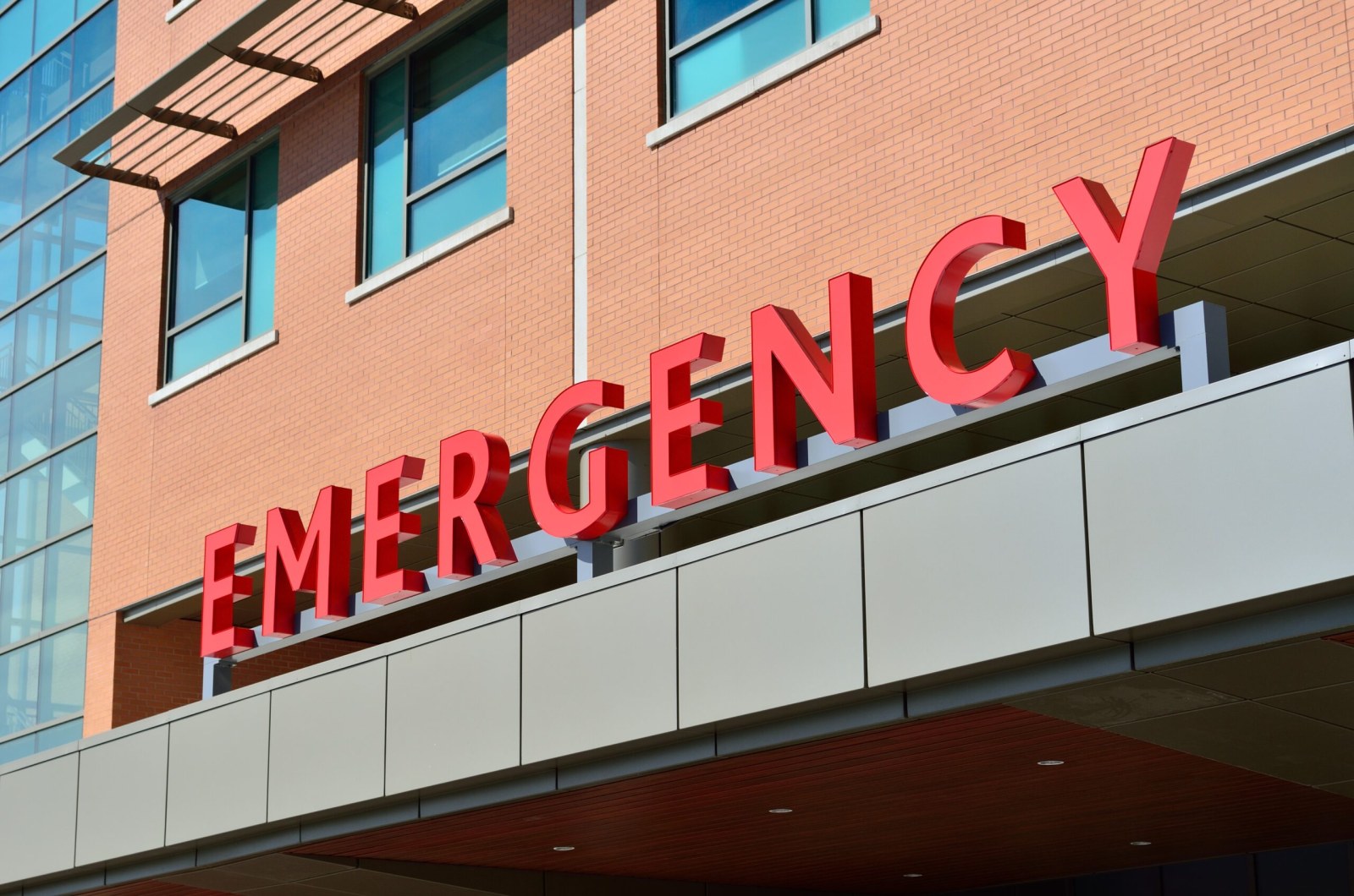 Signs of a heart attack | Safety First Welling