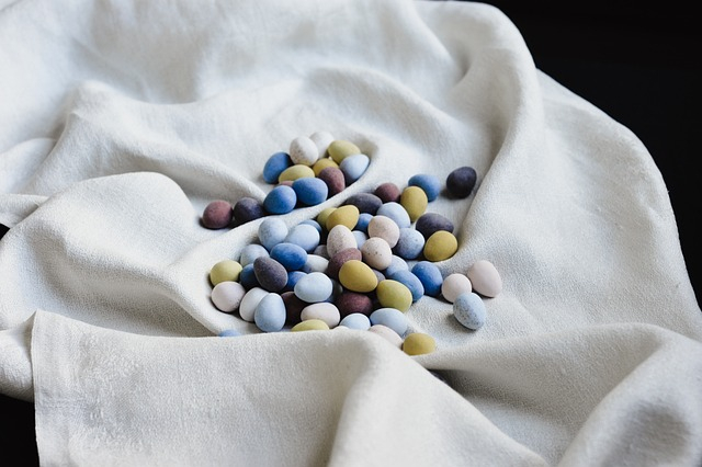 Choking – why mini eggs are dangerous for small children
