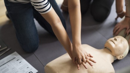 Emergency First Aid at Work and First Aid at Work What's The Difference?