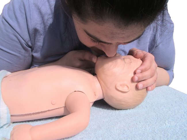 How to Perform CPR on a baby